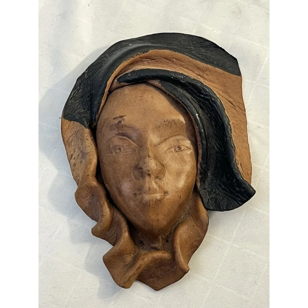 Face Mask Molded Sculpture Handmade Wall Hanging Decor VTG Genuine Leather 9 X 6
